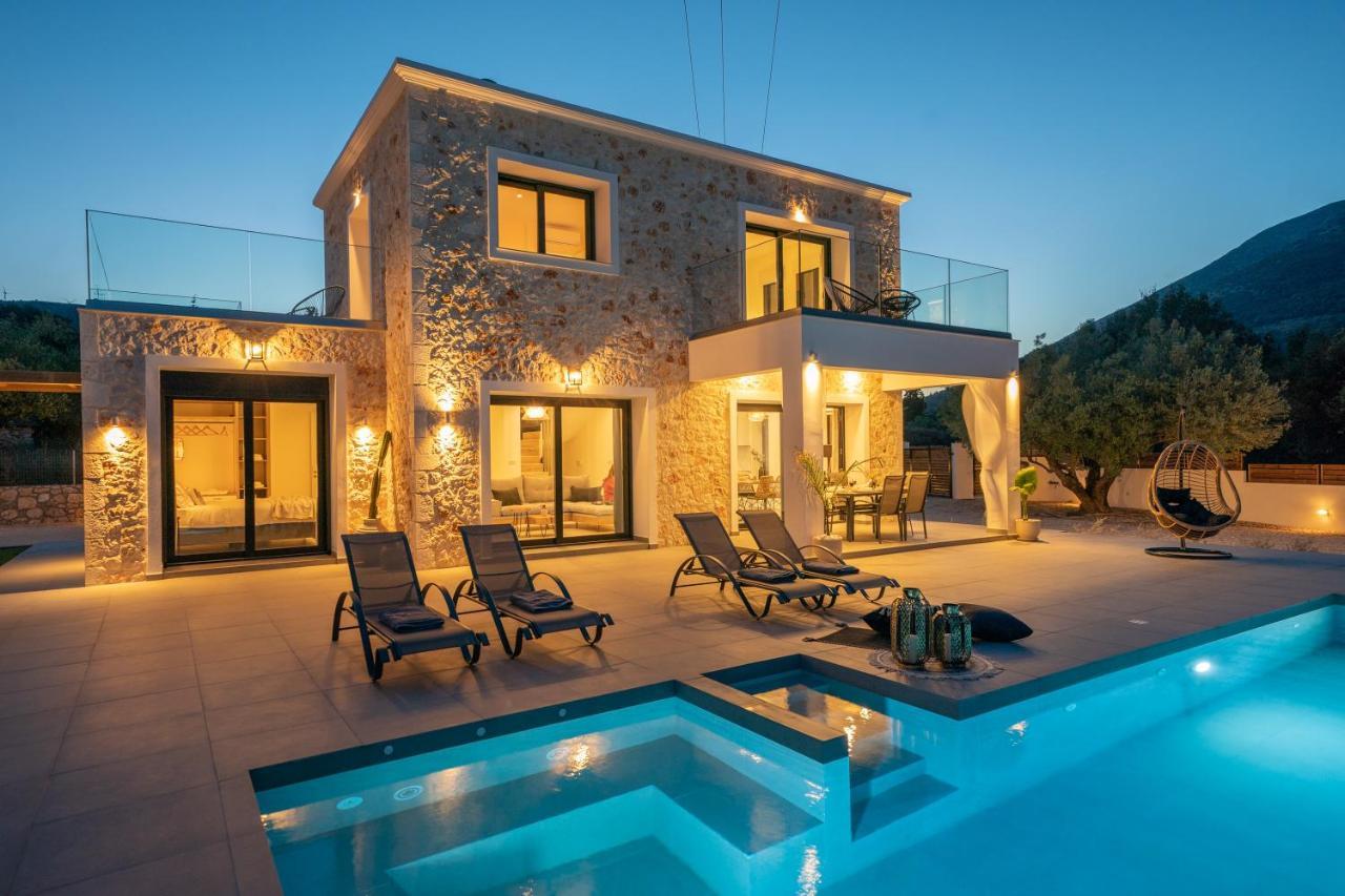 Diosas Luxury Villas Andipáta Exterior foto